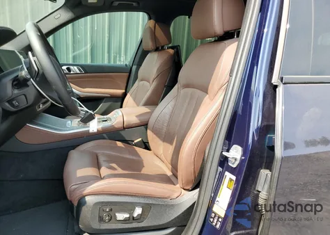 2020 BMW X5 xDrive40I from USA, damaged, VIN 5UXCR6C08LLL66646